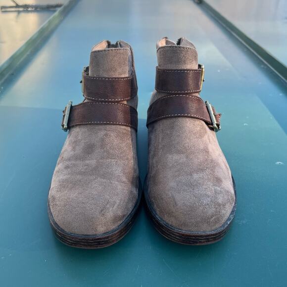 Boc light tan faux suede double buckle ankle booties with zipper on the back - Picture 2 of 11